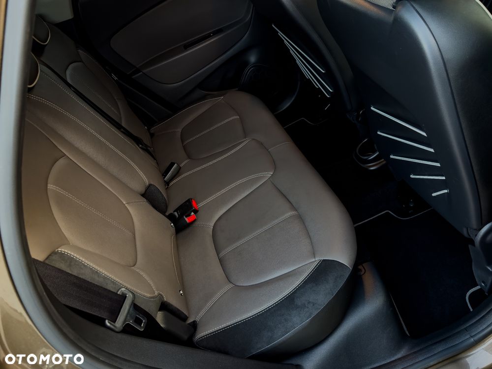 Renault Captur - 29
