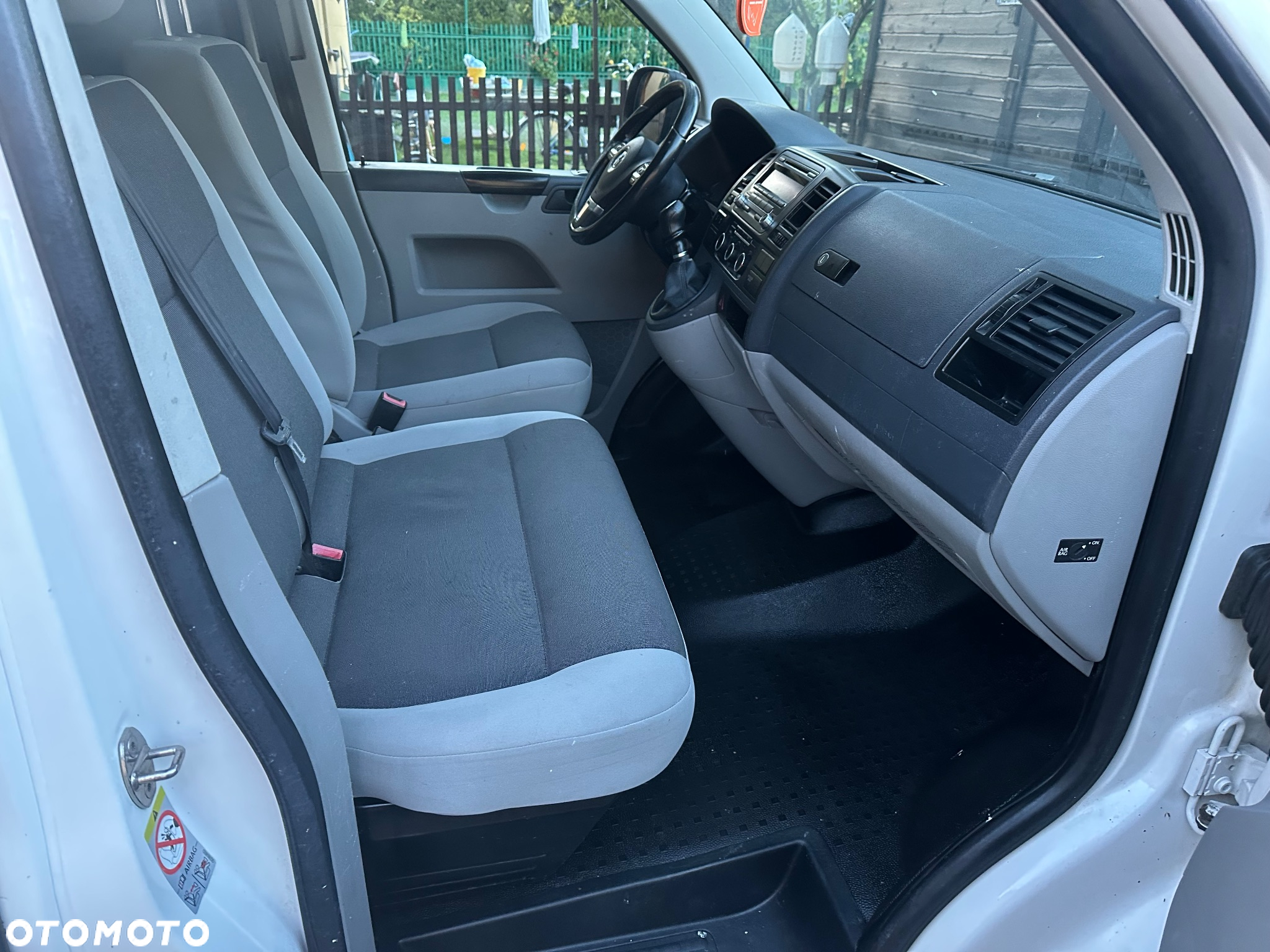 Volkswagen Transporter - 3