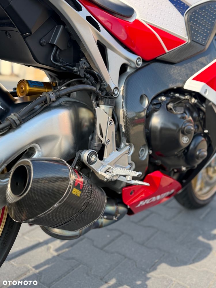 Honda CBR - 8