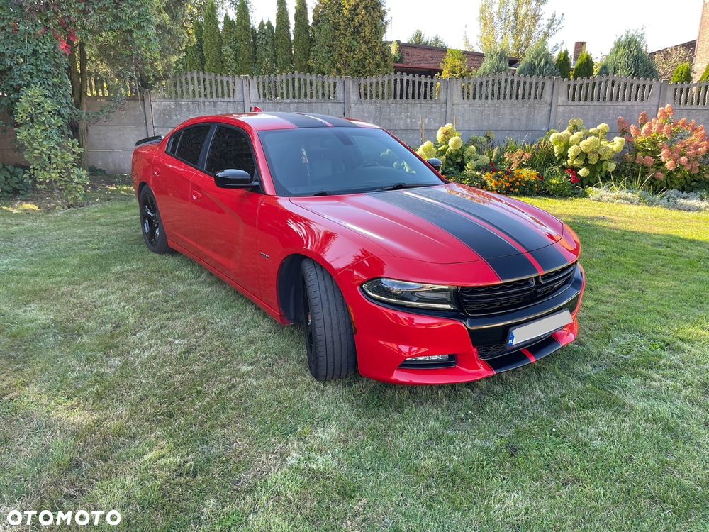 Dodge Charger 5.7 R/T - 1