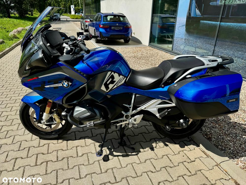 BMW R - 1