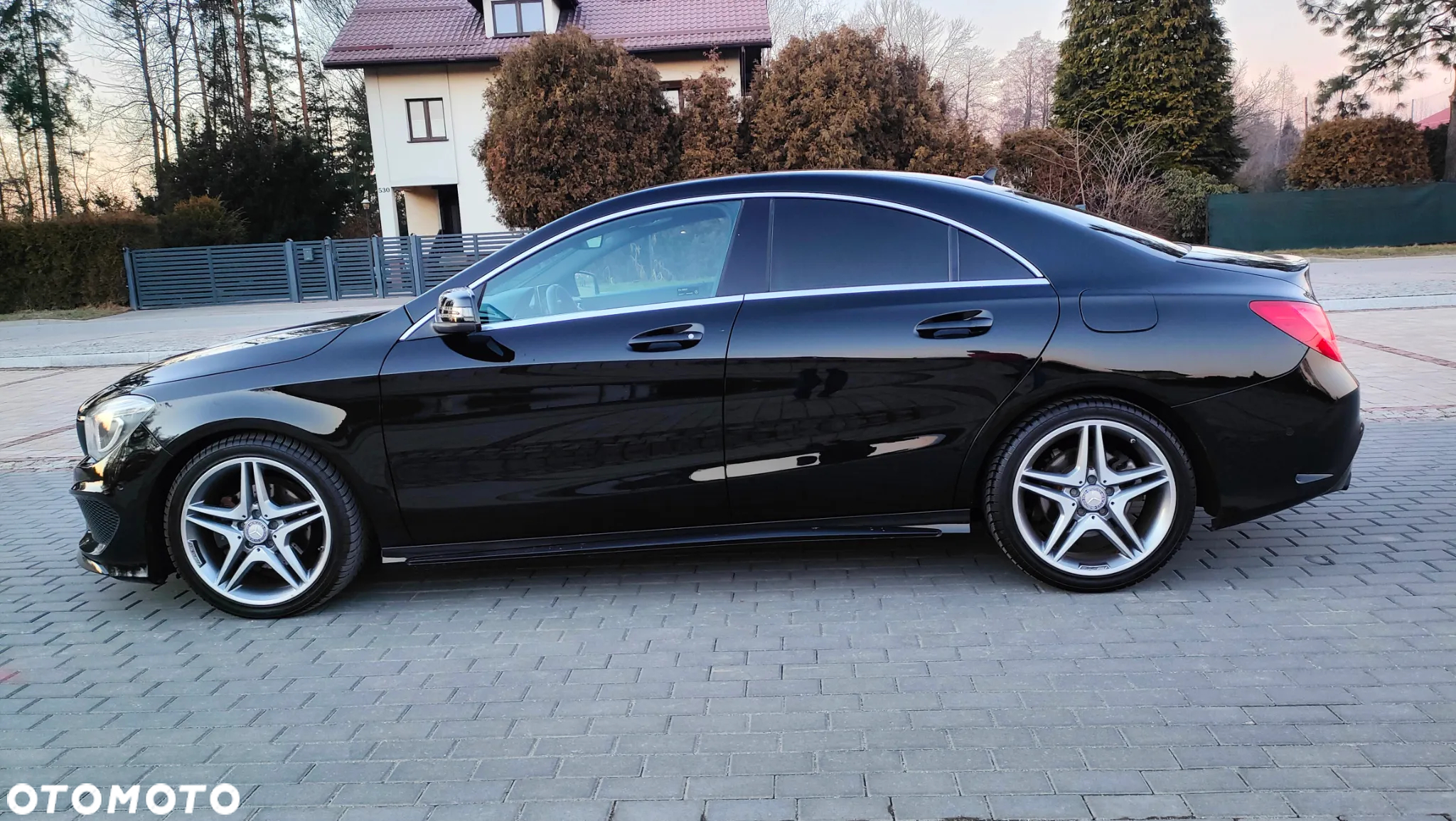Mercedes-Benz CLA - 6