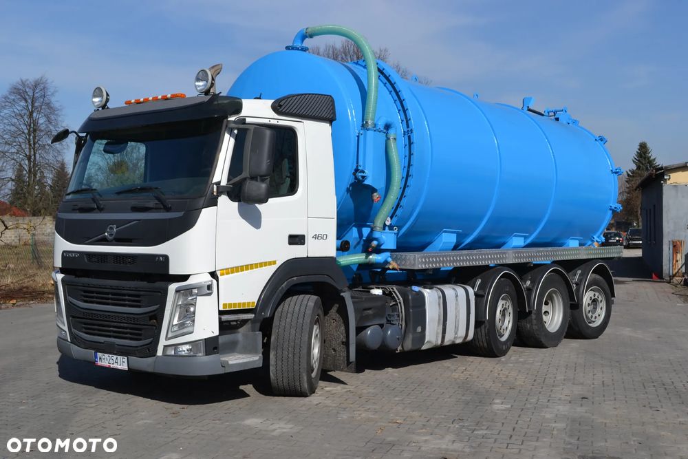 Volvo FM 460 8x2 TYLKO 212 700 km ASENIZACYJNY SZAMBIARKA NOWA BECZKA 25m³ 1,2 i 4 OŚ PODNOSZONA I SKRĘTNA POMPA JUROP RV-520 SPECJALNY