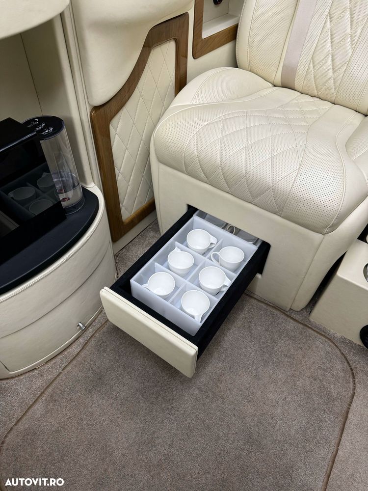 Mercedes-Benz Sprinter - 19