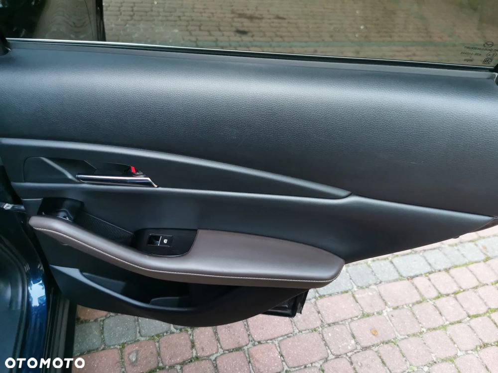 Mazda CX-30 SKYACTIV-X 2.0 M-Hybrid - 21