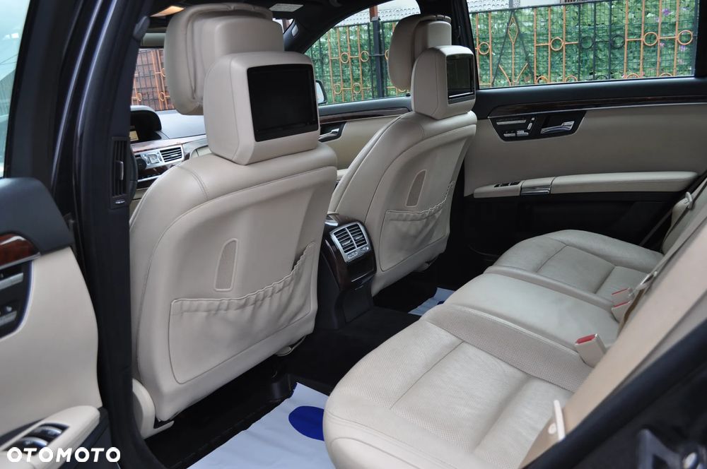 Mercedes-Benz Klasa S 350 CDI DPF 7G-TRONIC BlueEFFICIENCY - 19