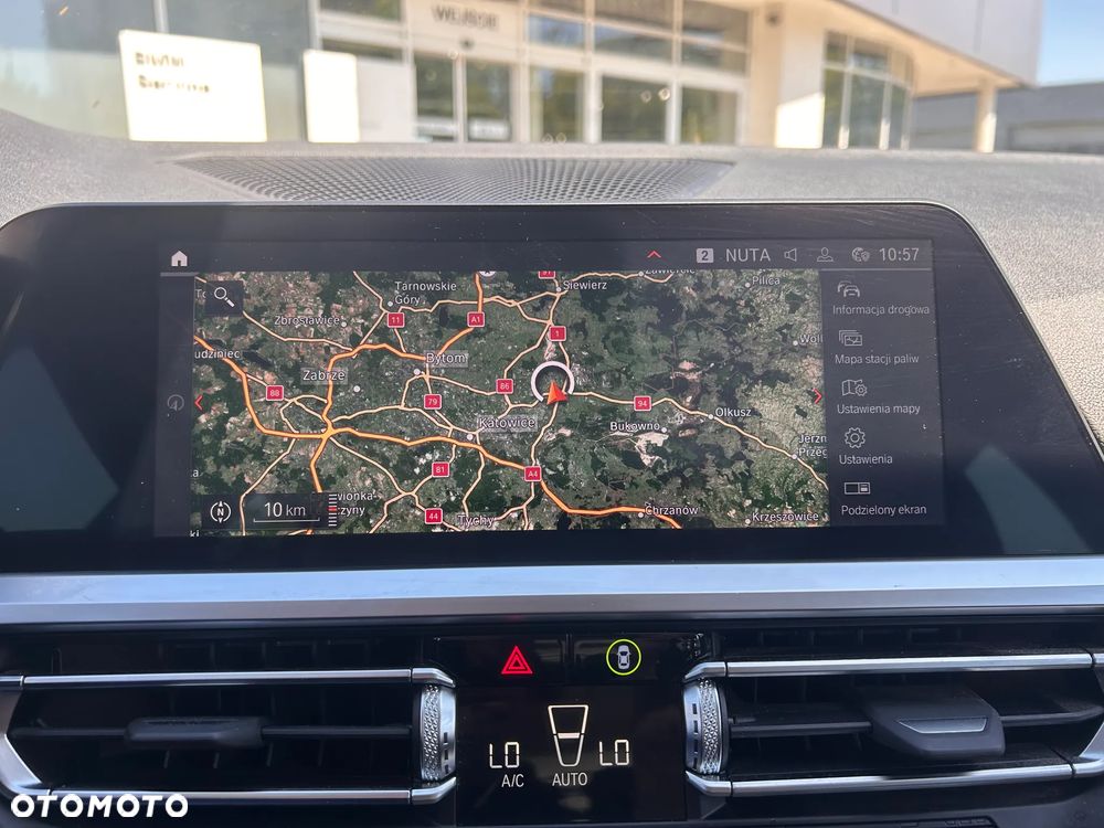 BMW Seria 3 320e xDrive Sport Line - 34
