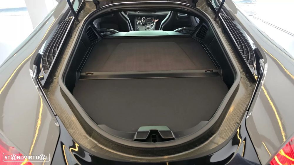 BMW i8 Standard - 26