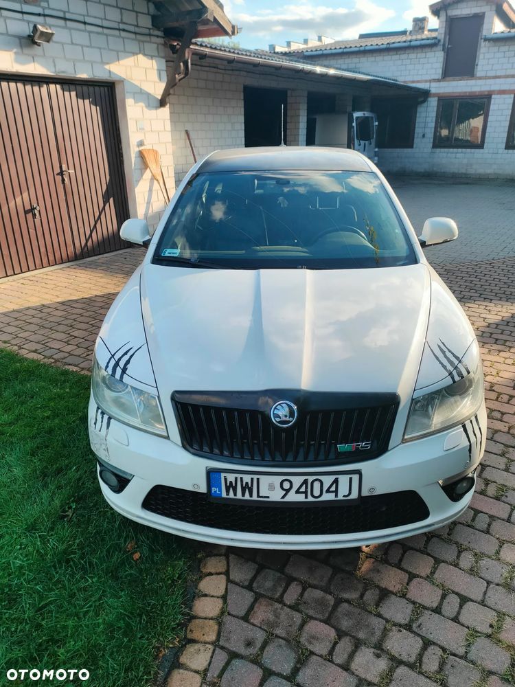 Skoda Octavia 2.0 TSI RS - 2