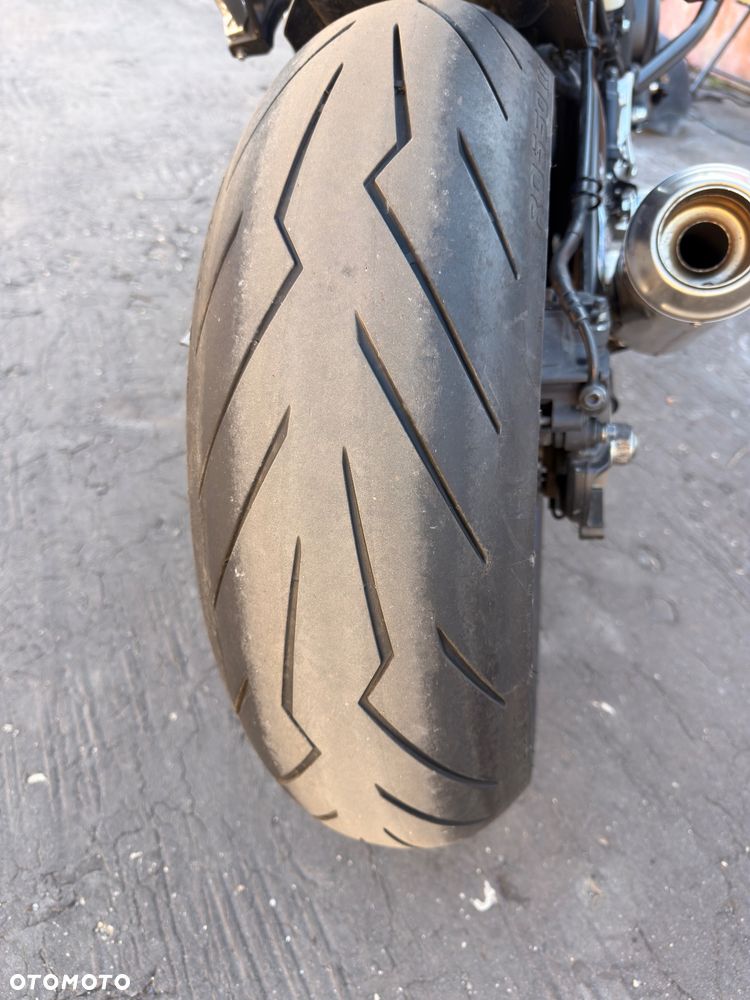 Yamaha MT - 12