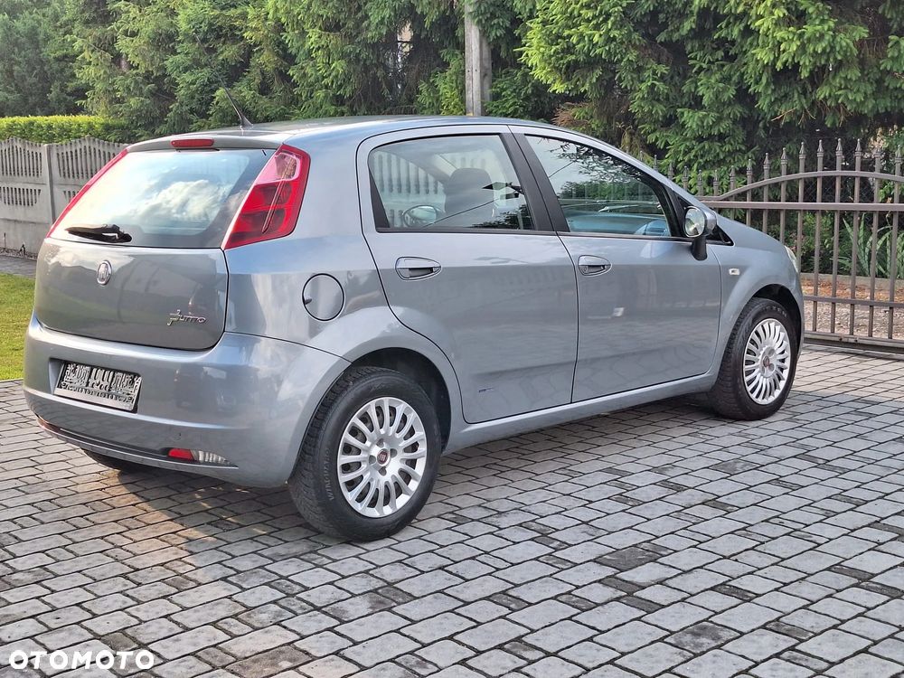 Fiat Grande Punto 1.4 8V - 4