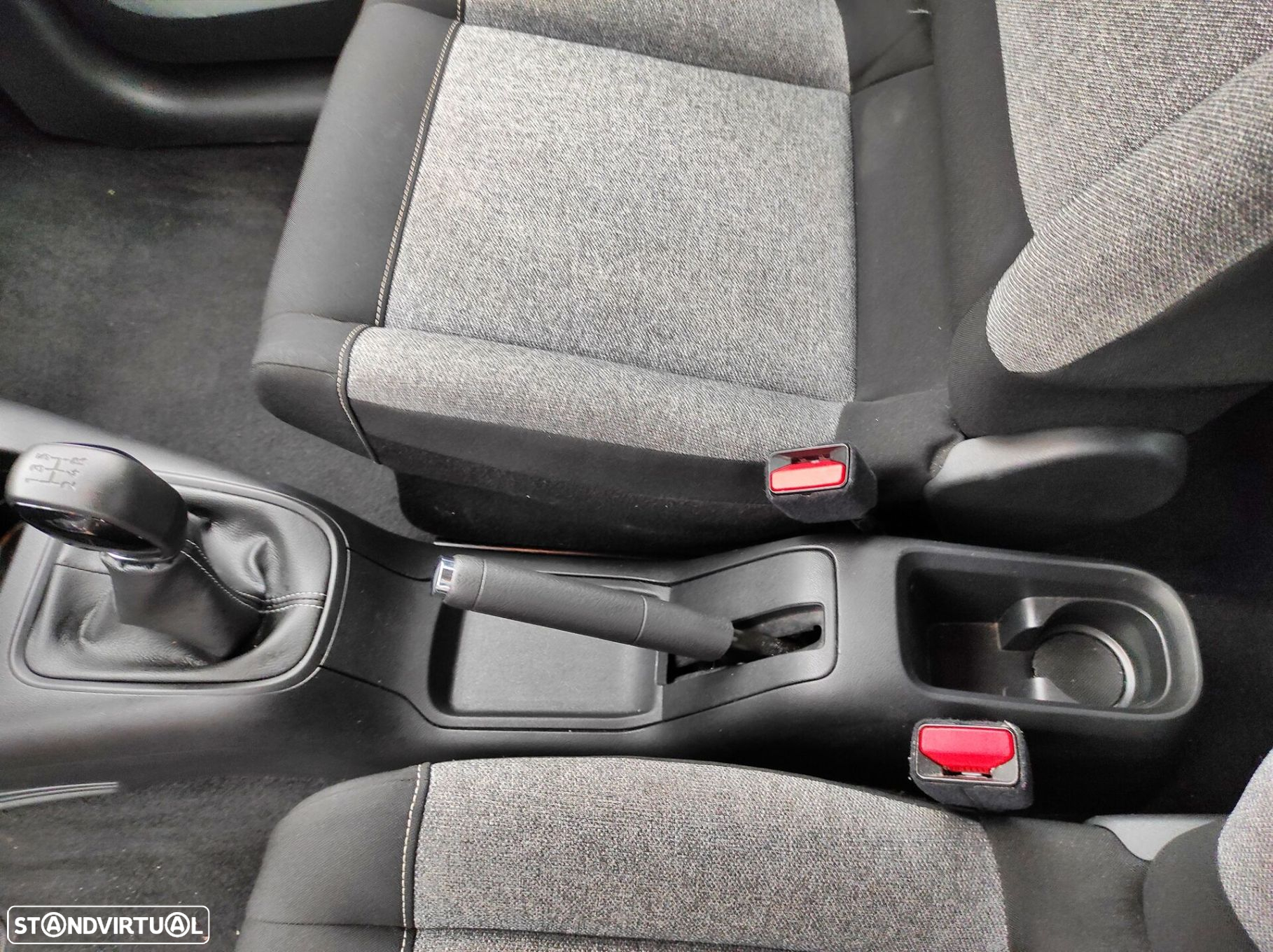 Citroën C3 1.2 PureTech C-Series - 23
