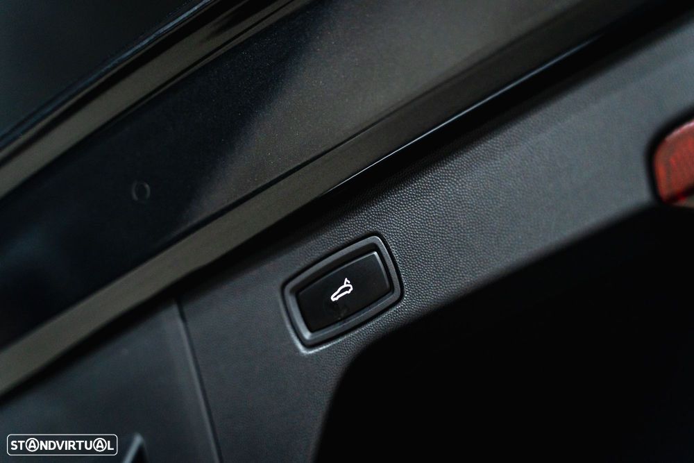 Porsche Macan Standard - 33