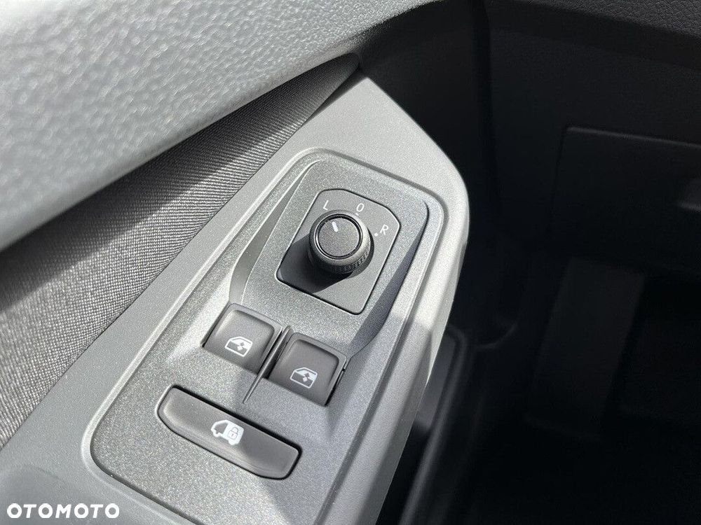 Ford Transit Connect Limited 1.5 PHEV 150KM Powershift A6 FWD L2 - 7