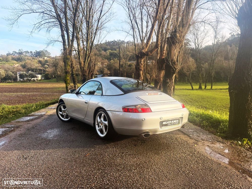 Porsche 911 Série F - 10