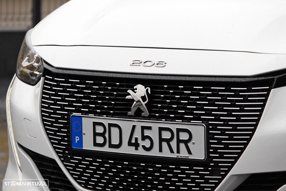 Peugeot e-208 50 kWh Allure - 4
