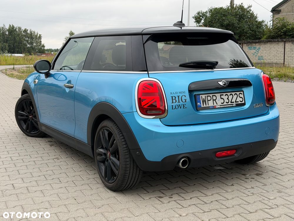 MINI Cooper Standard - 3