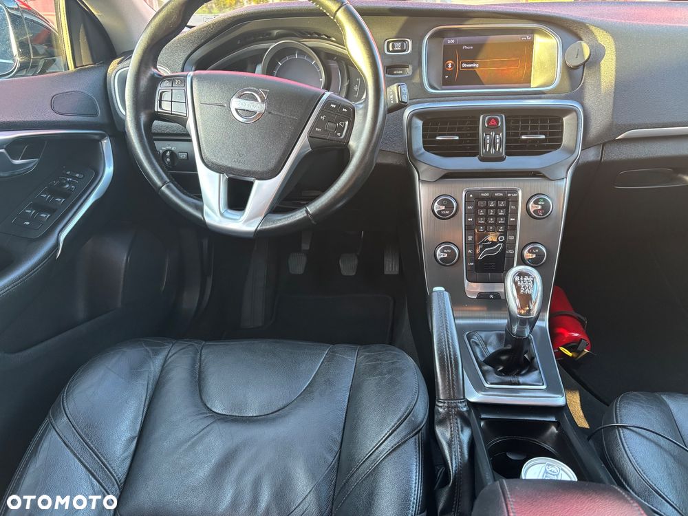 Volvo V40 D2 Momentum - 15