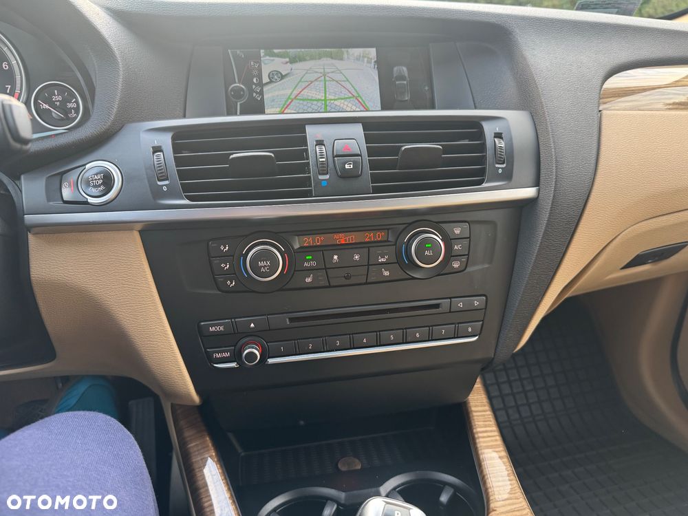 BMW X3 xDrive28i - 13