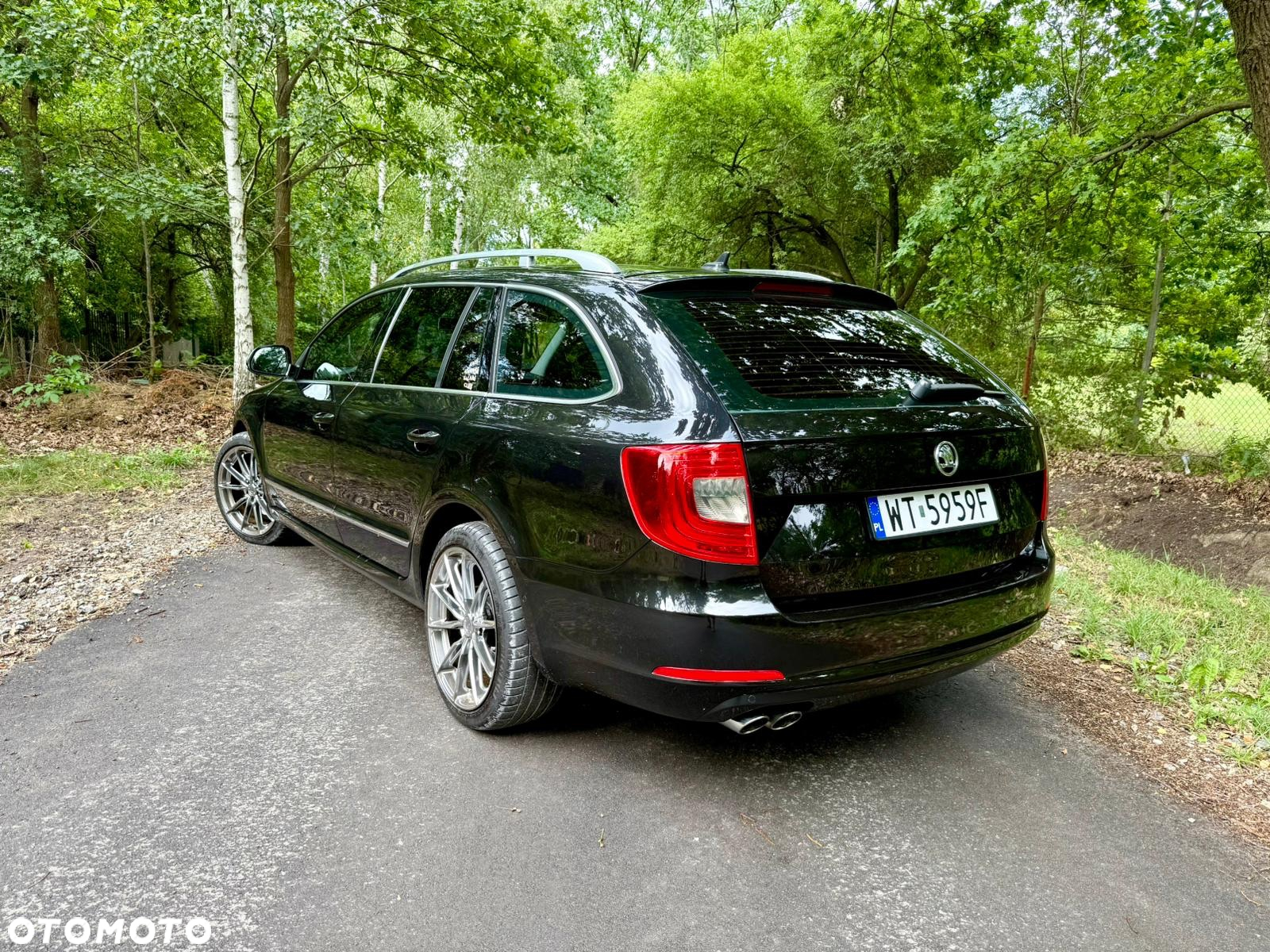 Skoda Superb 2.0 TDI 4x4 Platinum DSG - 8