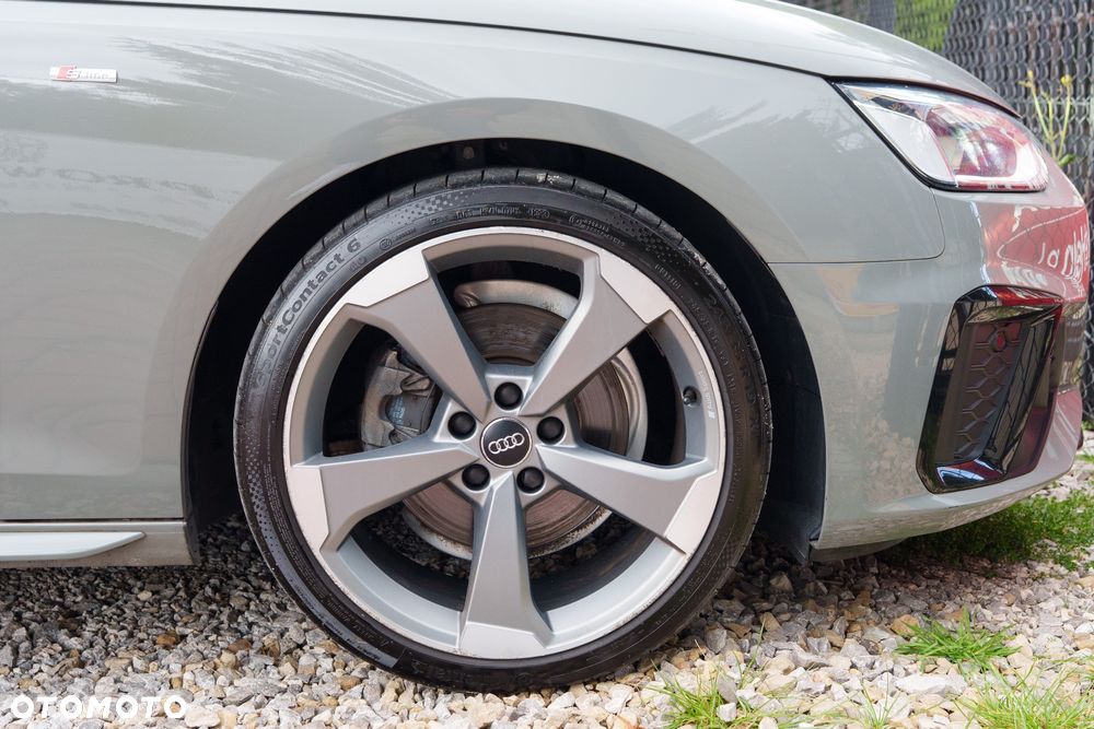 Audi A4 Avant 35 TDI mHEV S Line S tronic - 29