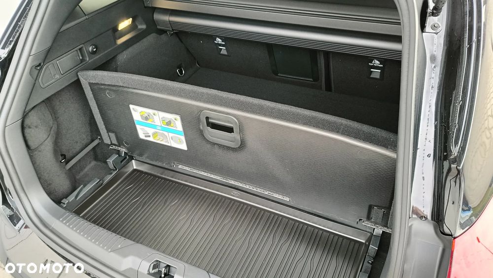 Ford Focus 1.0 EcoBoost mHEV ST-Line X - 17