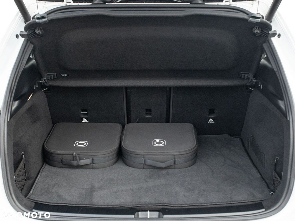 Mercedes-Benz EQA 250 66.5kWh AMG Line - 28
