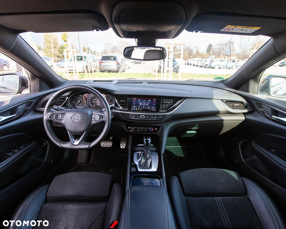 Opel Insignia 2.0 CDTI Business Elegance S&S - 24