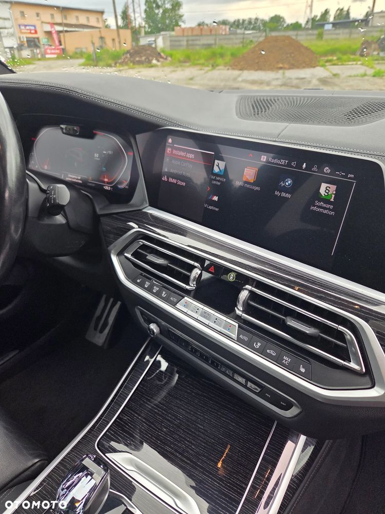 BMW X7 M50i - 9