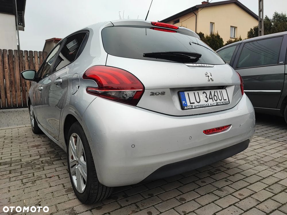 Peugeot 208 1.6 BlueHDi Allure S&S - 3