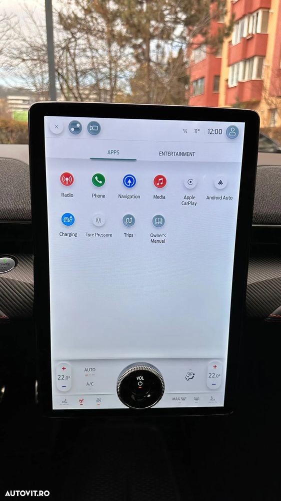 Ford Mustang Mach-E - 14