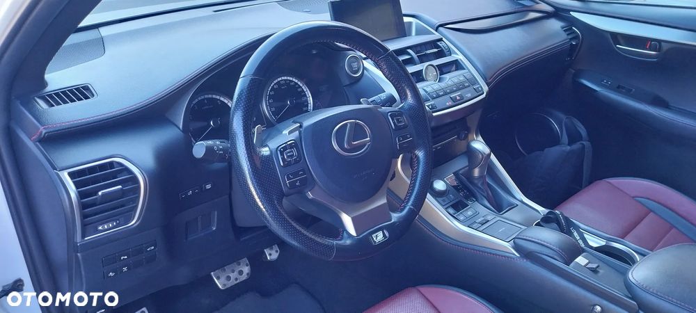 Lexus NX 200t F Sport AWD - 6