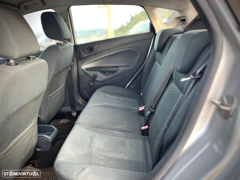 Ford Fiesta 1.25 Techno - 4