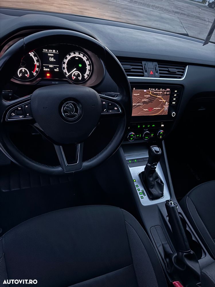 Skoda Octavia - 10