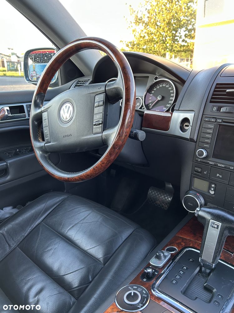 Volkswagen Touareg 3.2 V6 Tiptr - 20