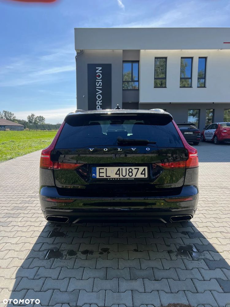 Volvo V60 Cross Country Pro T5 AWD - 4