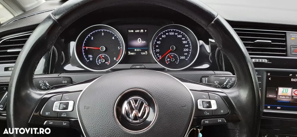 Volkswagen Golf 2.0 TDI DPF BMT DSG Highline - 10