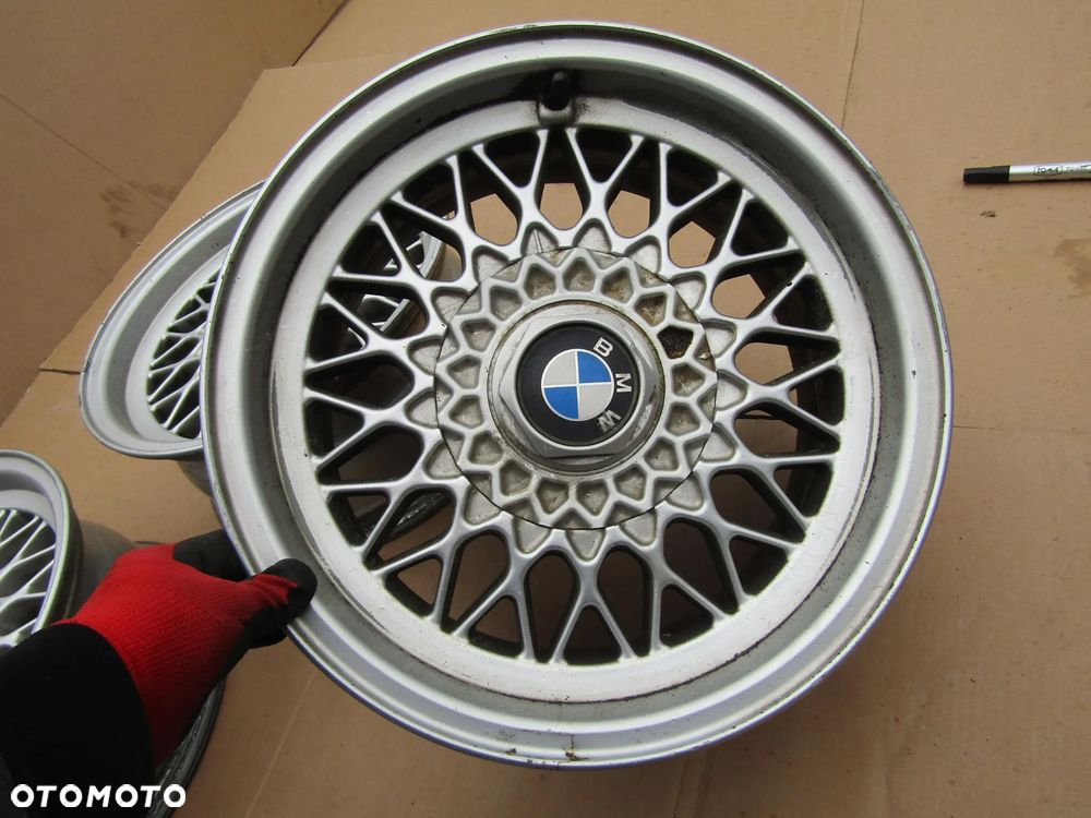 4x Felgi Aluminiowe 15 BMW E21 E24 E34 7 j 5x120 ET20 piasta 72,1 m 1179774 - 14