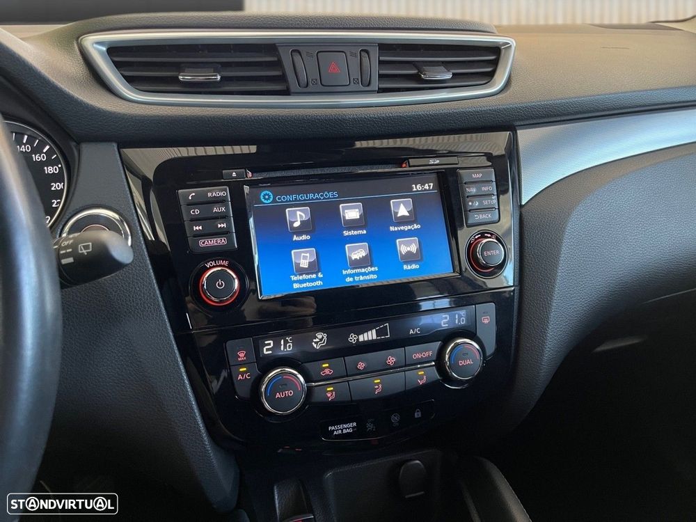 Nissan Qashqai 1.5 dCi N-Connecta - 4