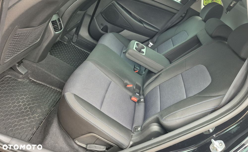 Hyundai Tucson blue 1.6 GDi 2WD Trend - 11