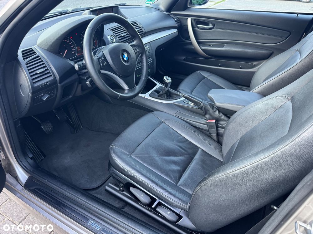 BMW Seria 1 118d - 11