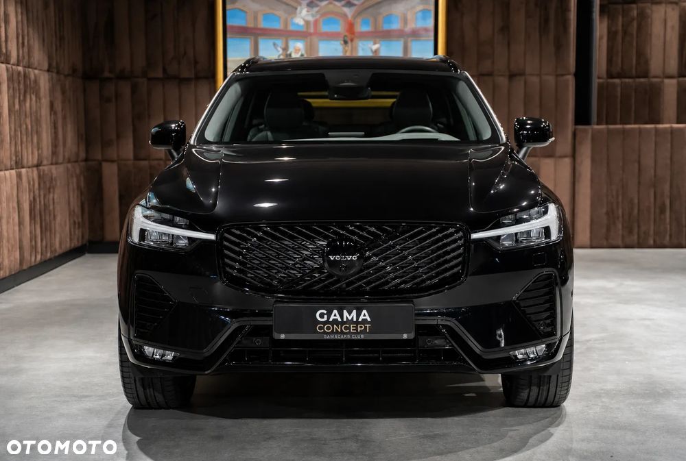 Volvo XC 60 B5 B AWD Ultra Black Edition - 3