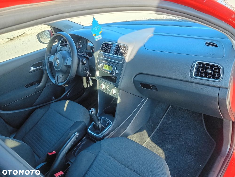 Volkswagen Polo 1.4 Team - 8