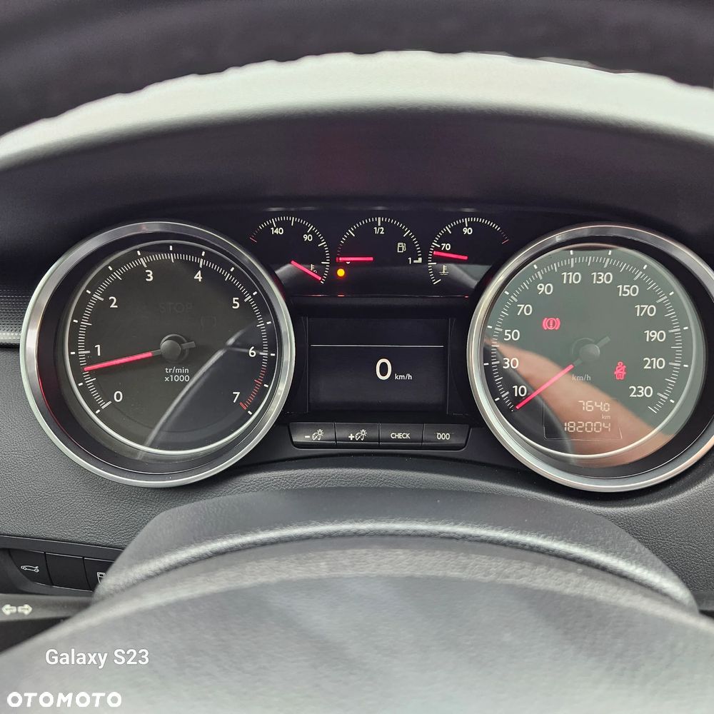 Peugeot 508 1.6 T Allure - 39
