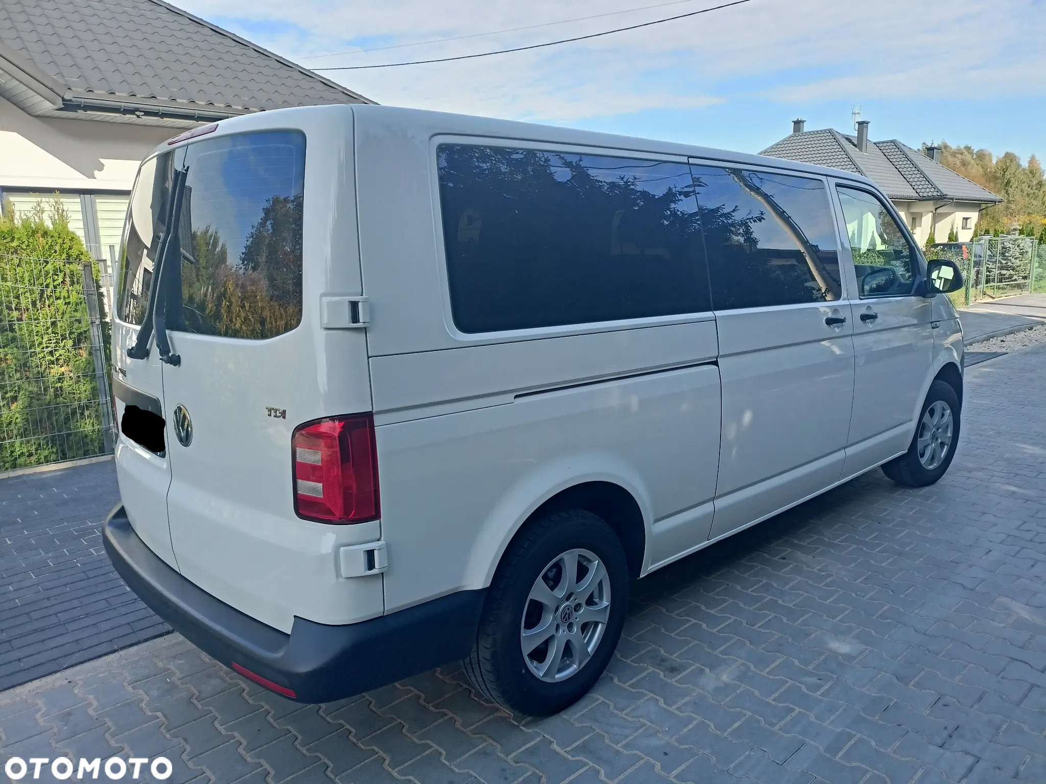 Volkswagen Caravelle 2.0 TDI L2 Highline - 5