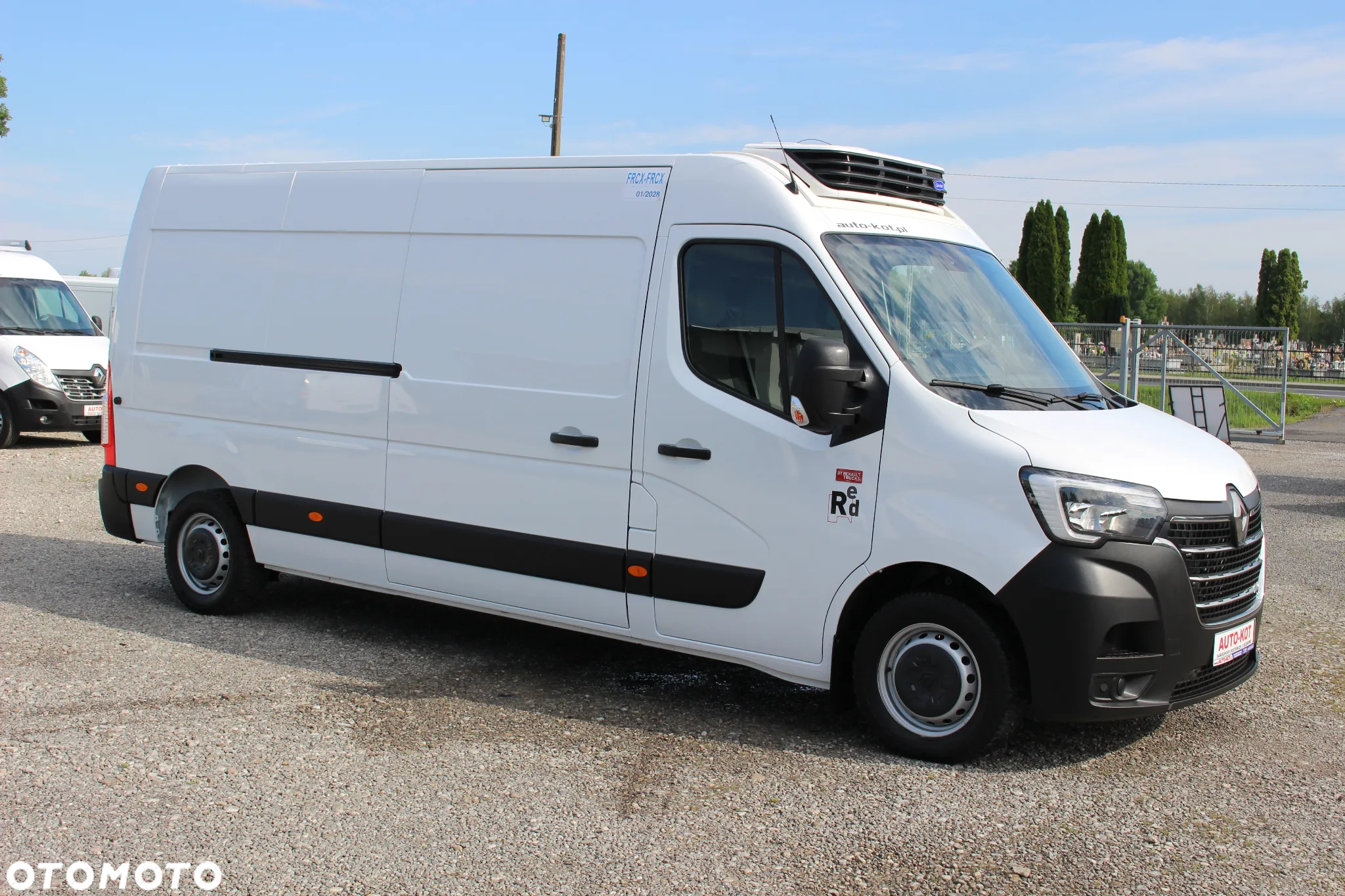 Renault MASTER 2.3 DCI*145 KM* CHŁODNIA/ AGREGAT CARRIER / L3H2 / 2 KOMORY / GPS / SERWIS FR / IDEALNY STAN / IGŁA / - 9