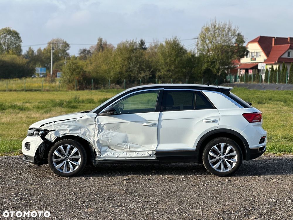 Volkswagen T-Roc - 9