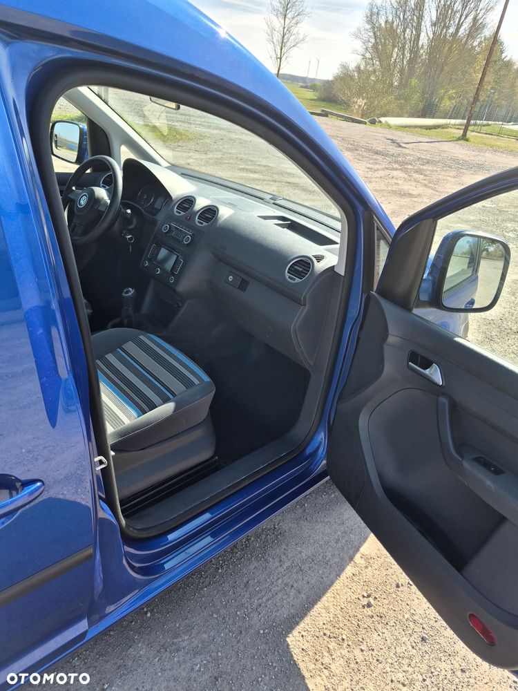 Volkswagen Caddy Comfortline - 13