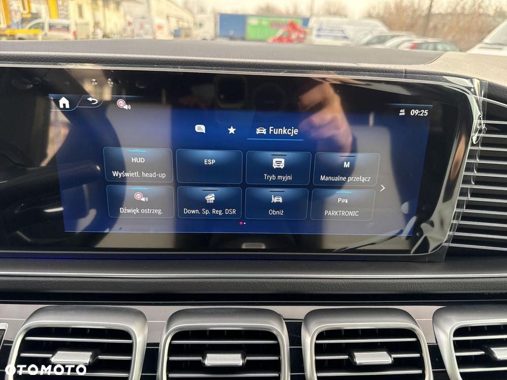 Mercedes-Benz GLE - 27