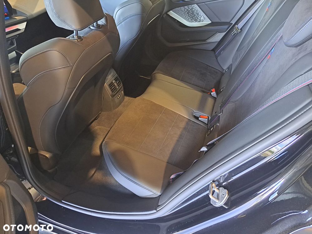 BMW Seria 1 - 13